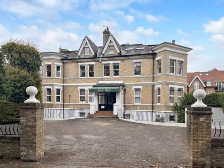 Close East Cliff , Bournemouth, Image 2