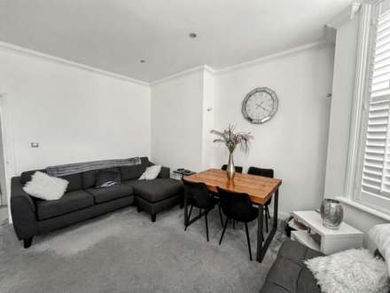 Close East Cliff , Bournemouth, Image 6