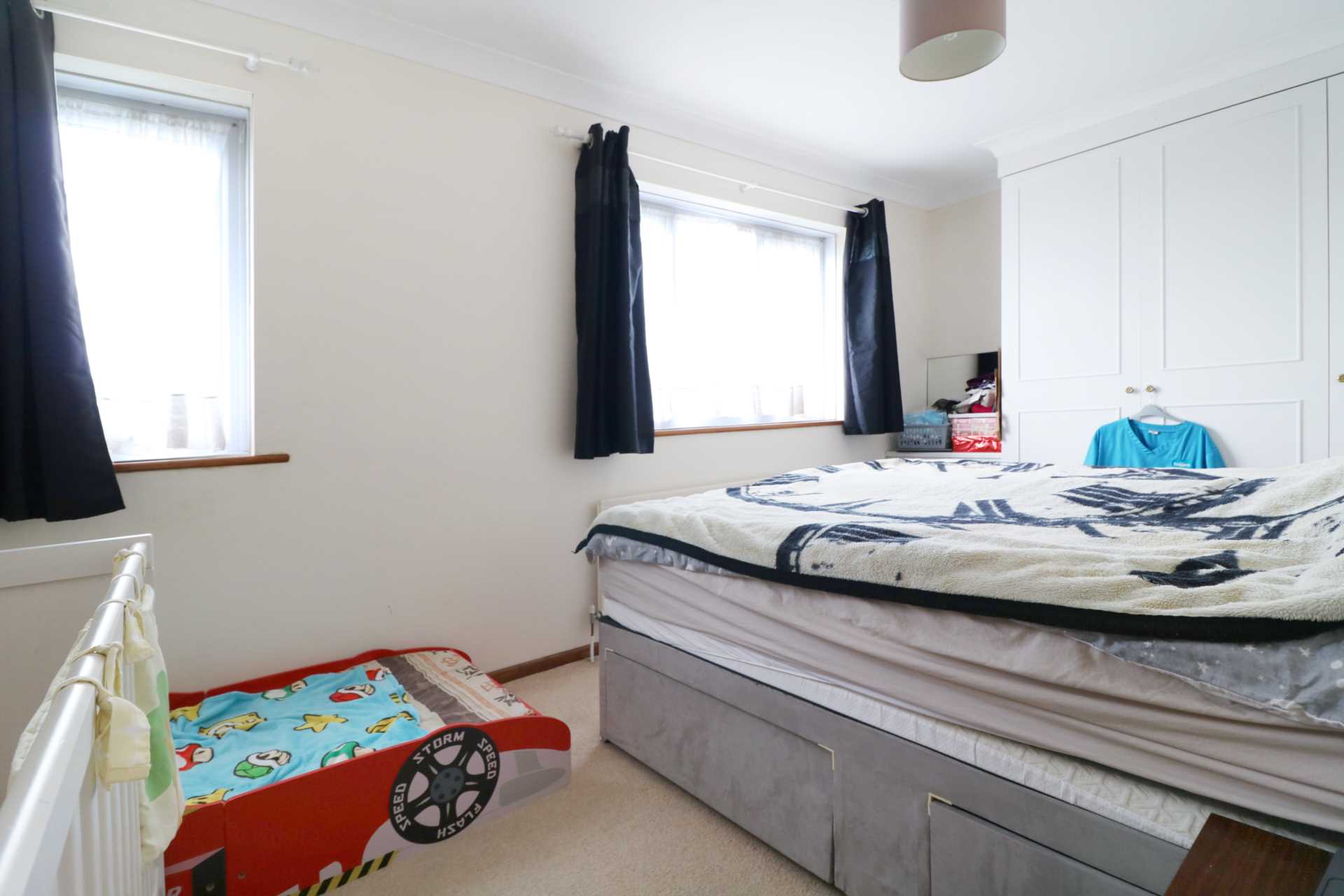 Close Boscombe Pier * Sea View*, Image 9