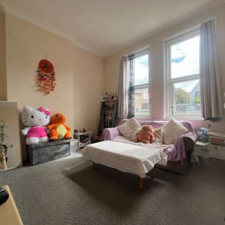 Hengist Road, Boscombe, Image 10