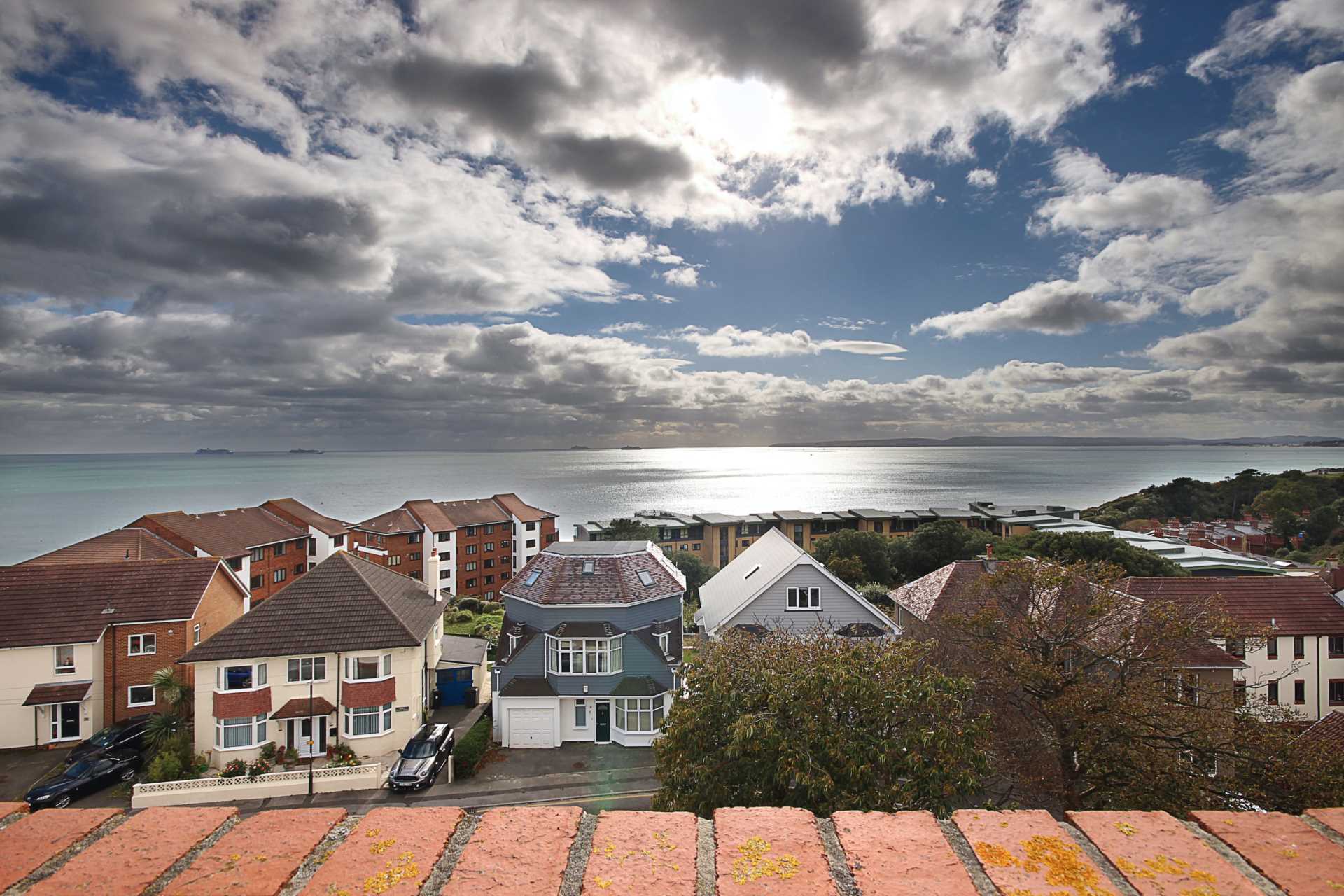 Sea Road, Bournemouth CLOSE TO PIER!!, Image 23