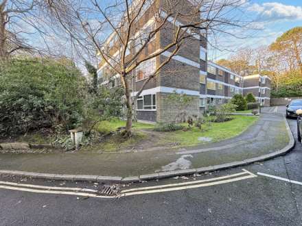 Great location, Branksome Wood Road, Bournemouth, Image 1