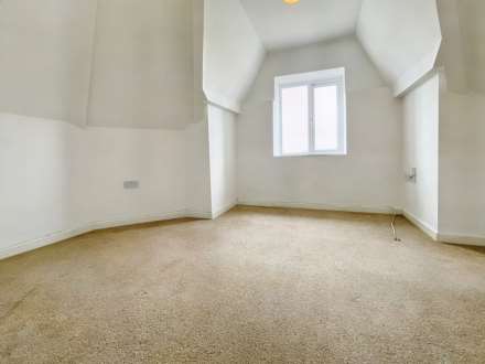 Norwich Avenue West, Bournemouth, Image 4