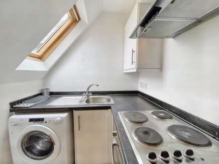 Norwich Avenue West, Bournemouth, Image 8