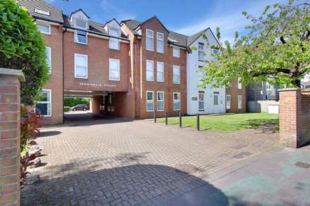 2 Bedroom Apartment, Extended Lease! Barrack Road, Christchurch