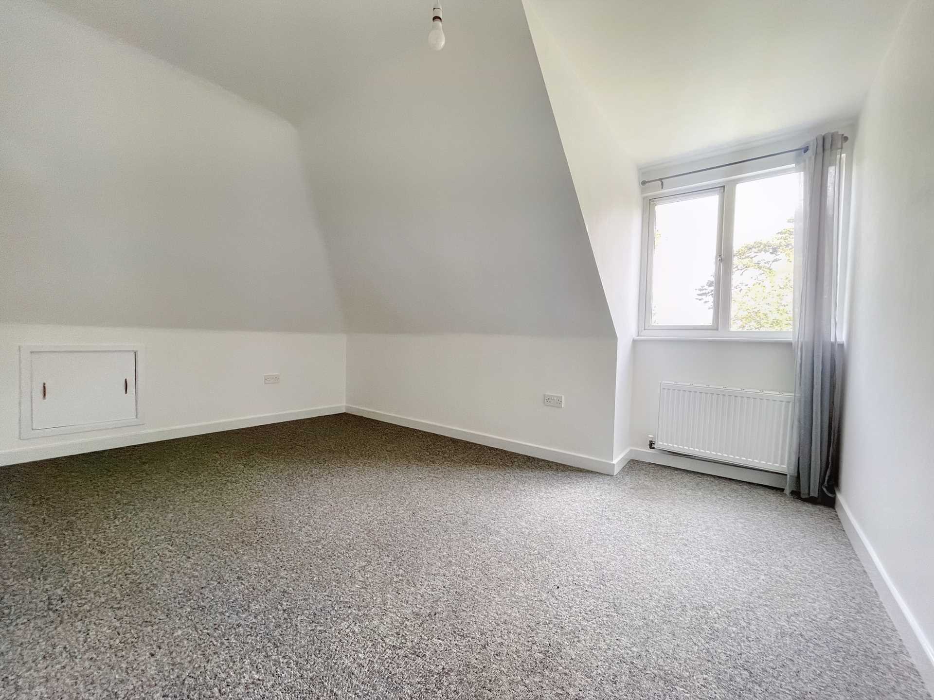 Charminster, Bournemouth * Great Rental *, Image 4