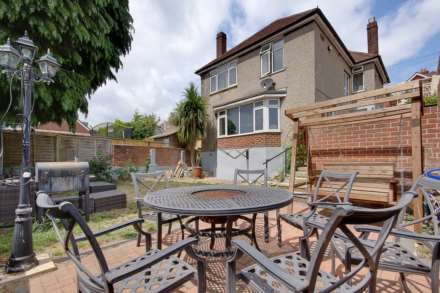 4 Bedroom House, Moordown , Bournemouth OPEN TO OFFERS