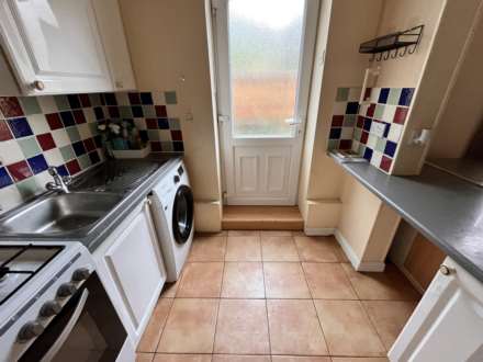 Rushton Crescent, Bournemouth, Image 11