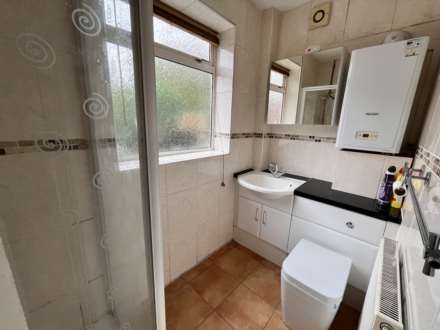 Rushton Crescent, Bournemouth, Image 3