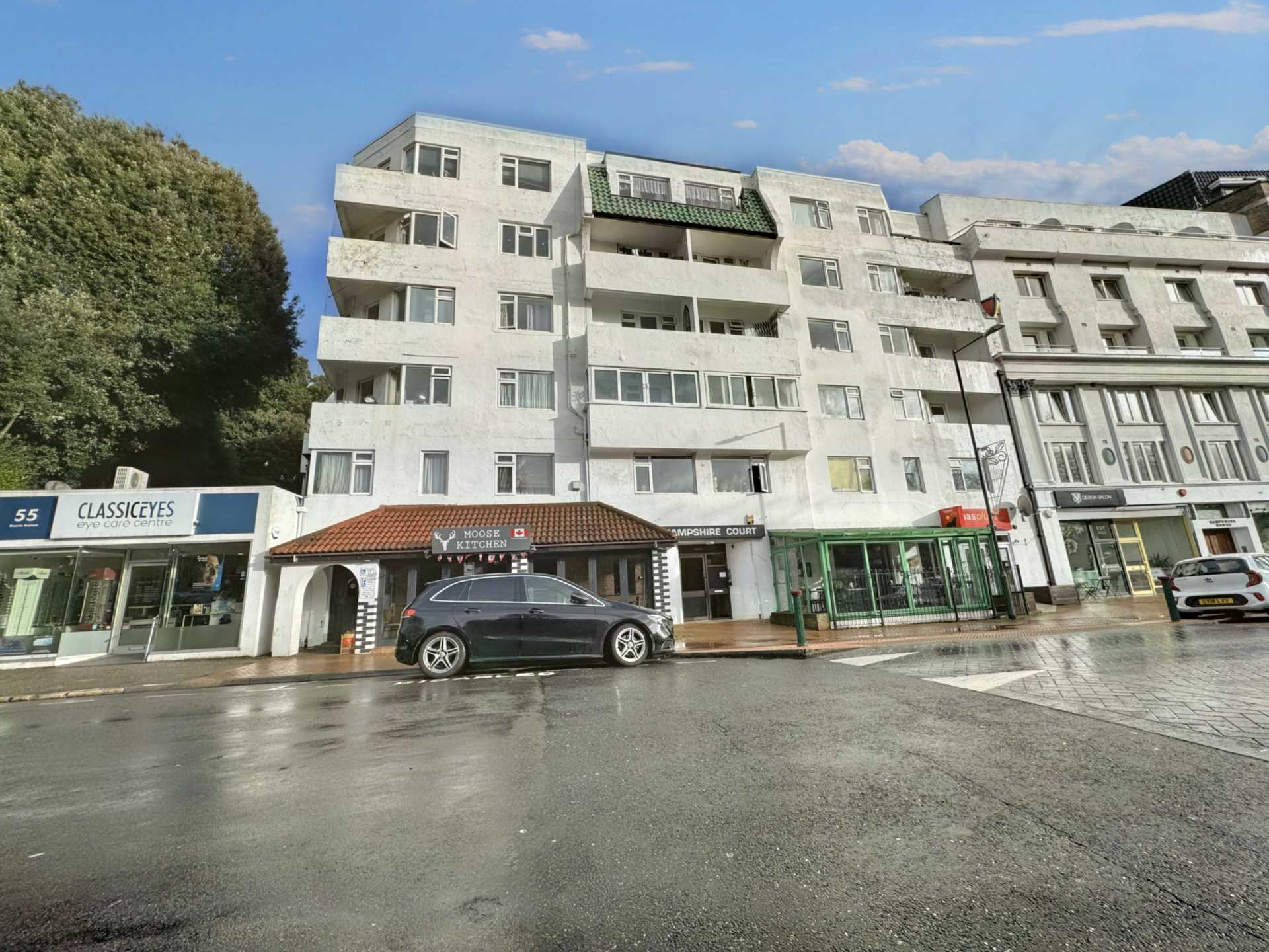 Bournemouth Square  * Bargain Studio Rental*, Image 2