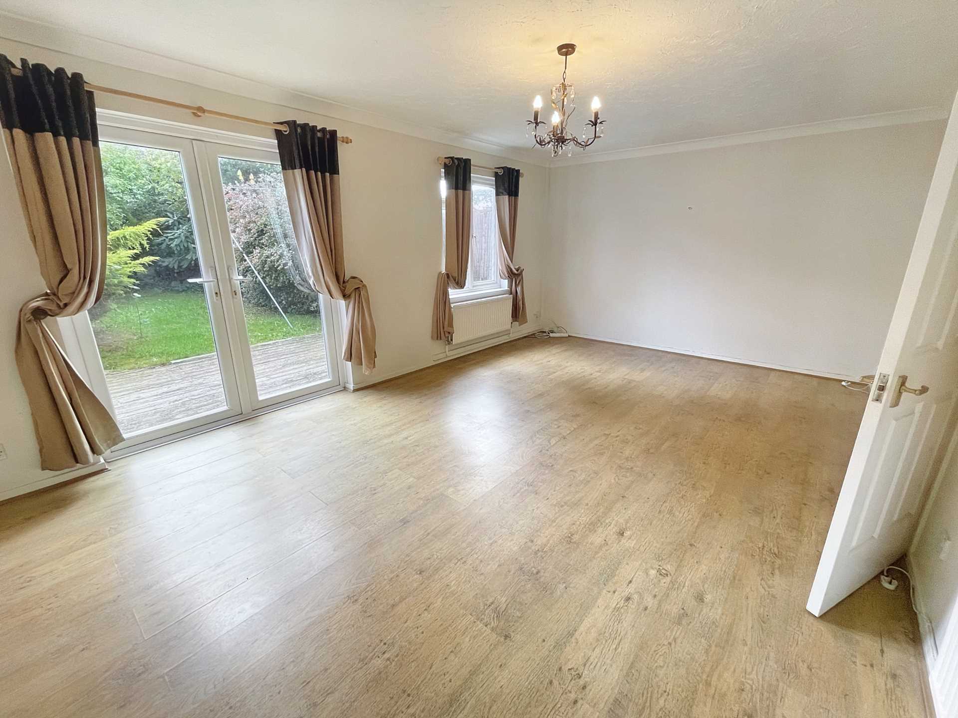 Ladysmith Close, Christchurch - Available 12/1/2026, Image 5