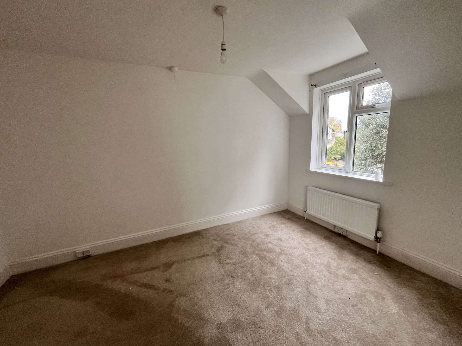 Bath Road, Bournemouth, Image 14