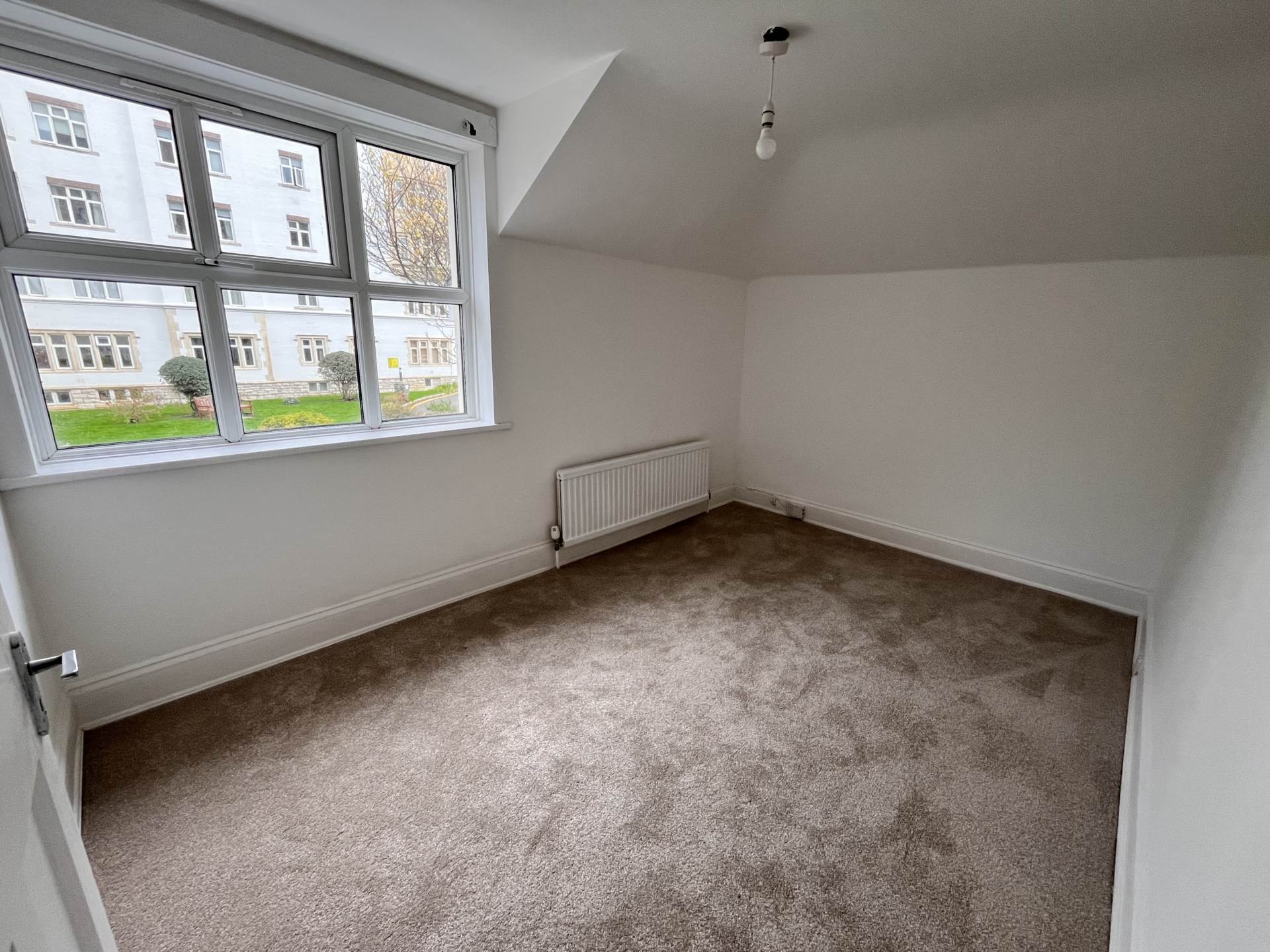 Bath Road, Bournemouth, Image 9