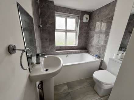 Bath Road, Bournemouth, Image 11