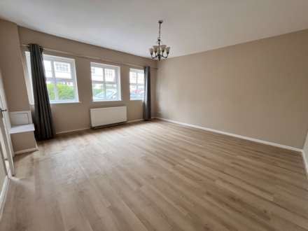 Bath Road, Bournemouth, Image 4