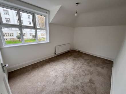 Bath Road, Bournemouth, Image 9