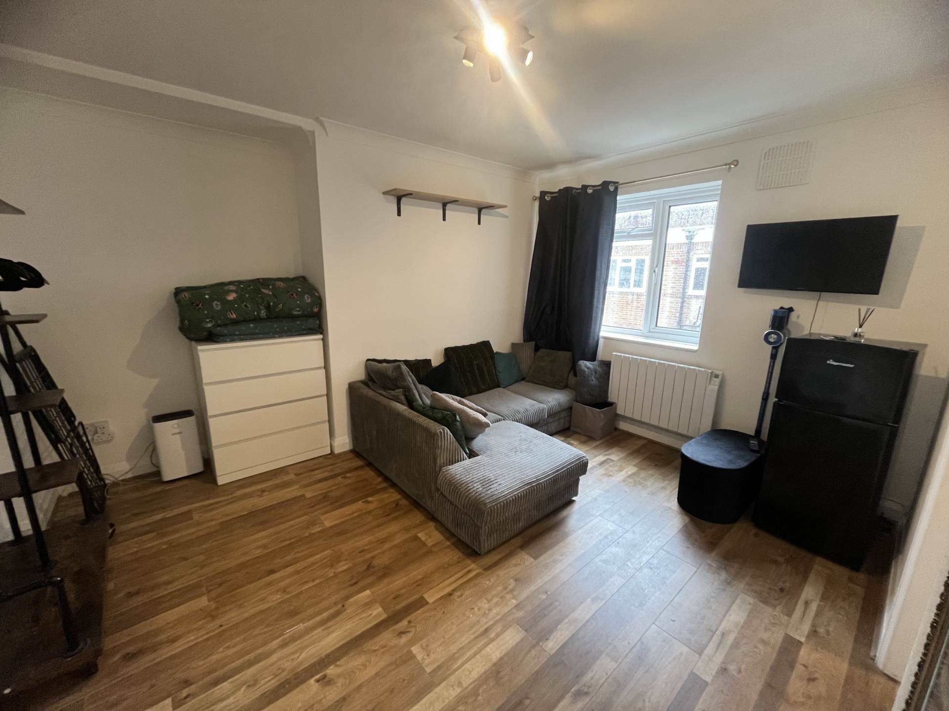 Modern Studio! Terrace Road, Bournemouth, Image 1