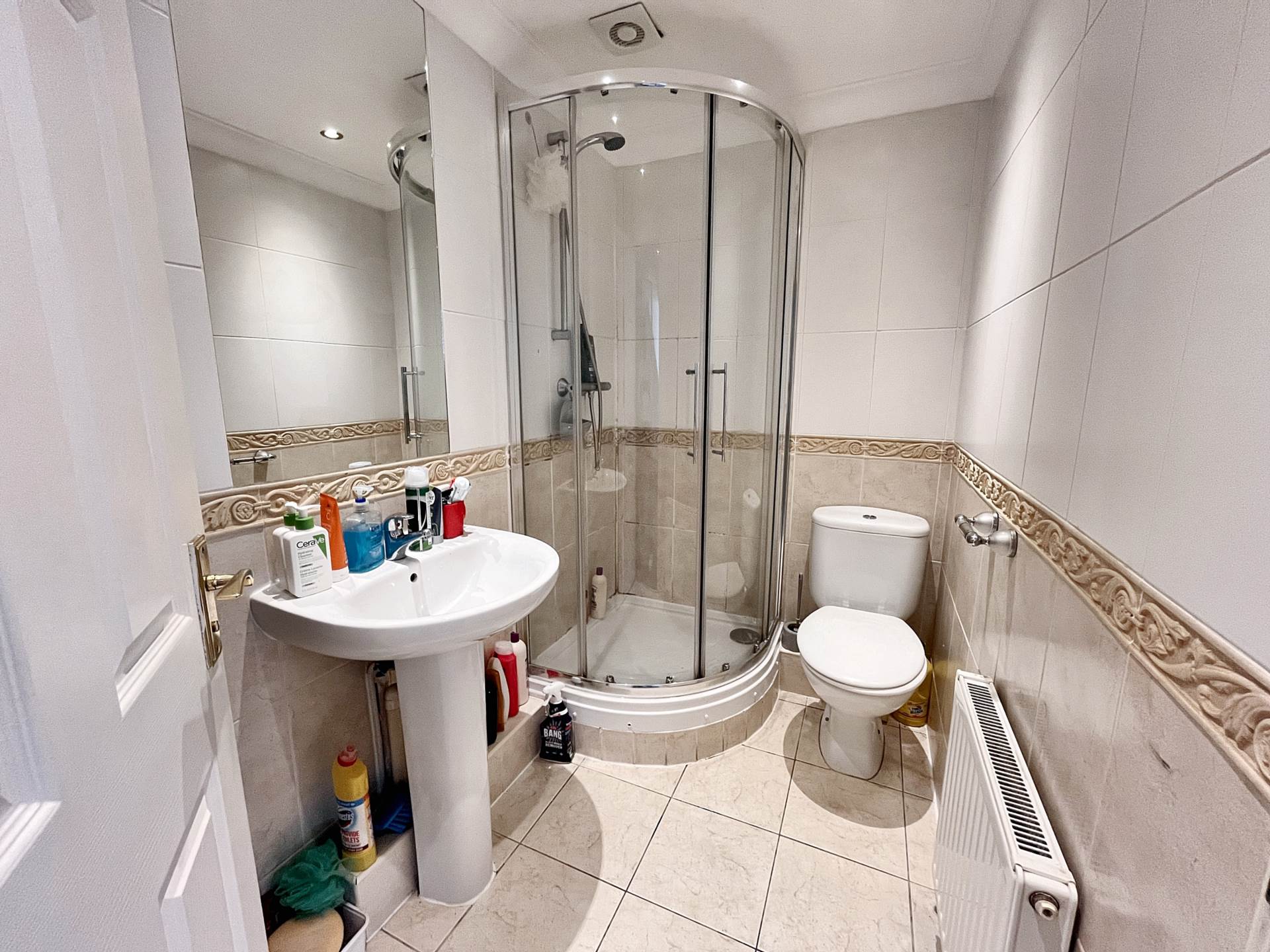 Close East Cliff Bournemouth Investment Property, Image 11