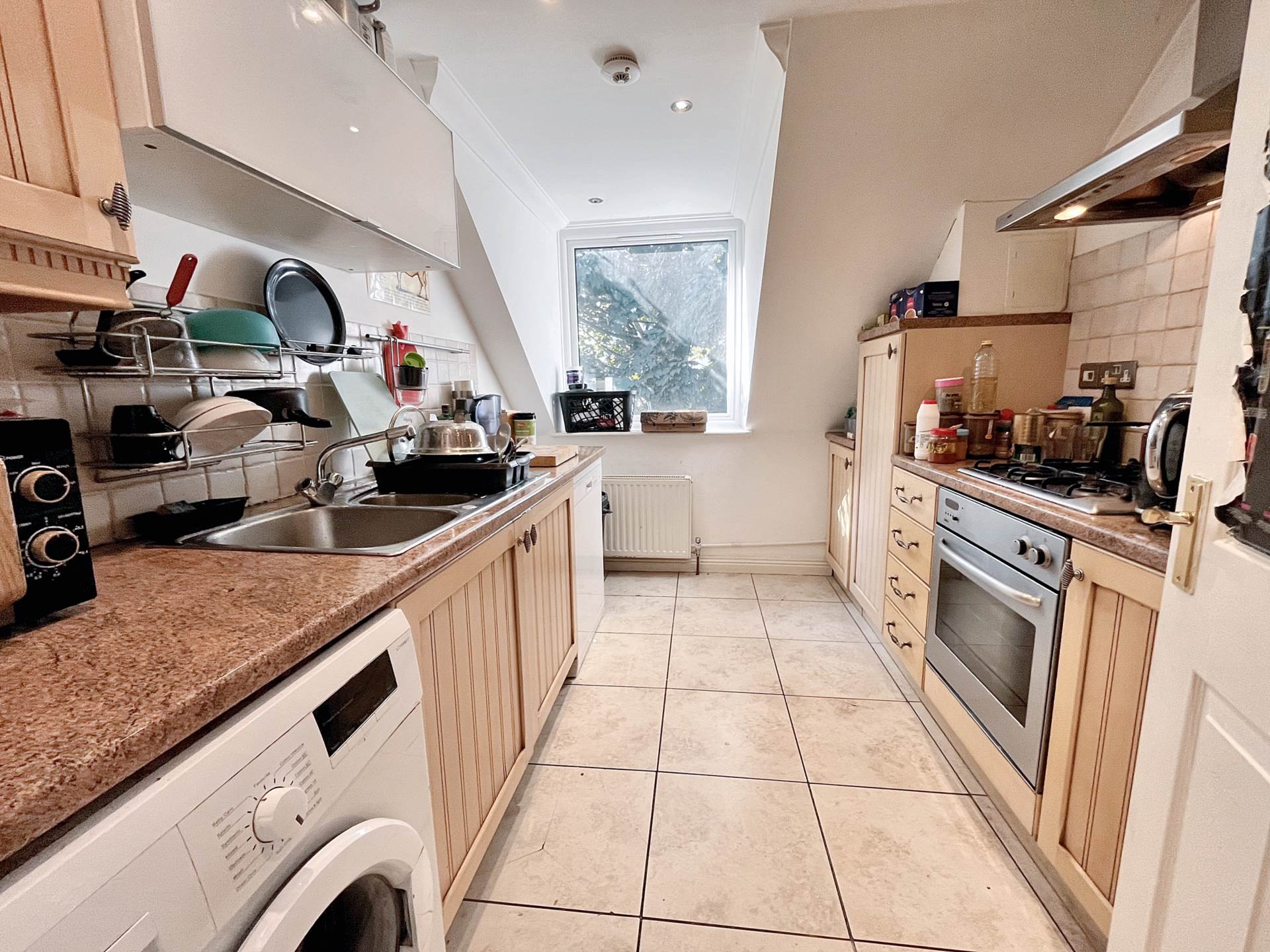 Close East Cliff Bournemouth Investment Property, Image 3