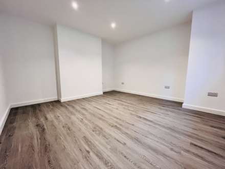 Christchurch Road, Bournemouth **BRAND NEW**, Image 7