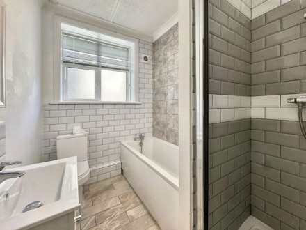 Southbourne * Close to Beach*, Image 6