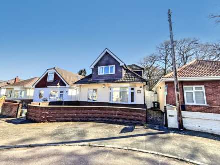 Opposite Castle Point , Bournemouth BH8 9PQ, Image 13