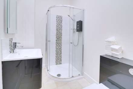 St Peters Road, Bournemouth, Image 7