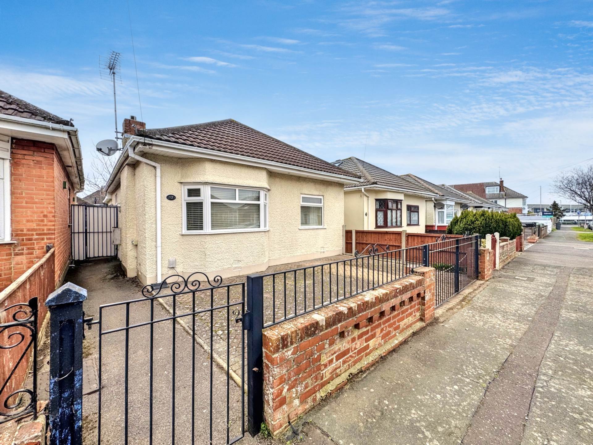 Evershot Road, Bournemouth ( Opposite Castlepoint ), Image 2