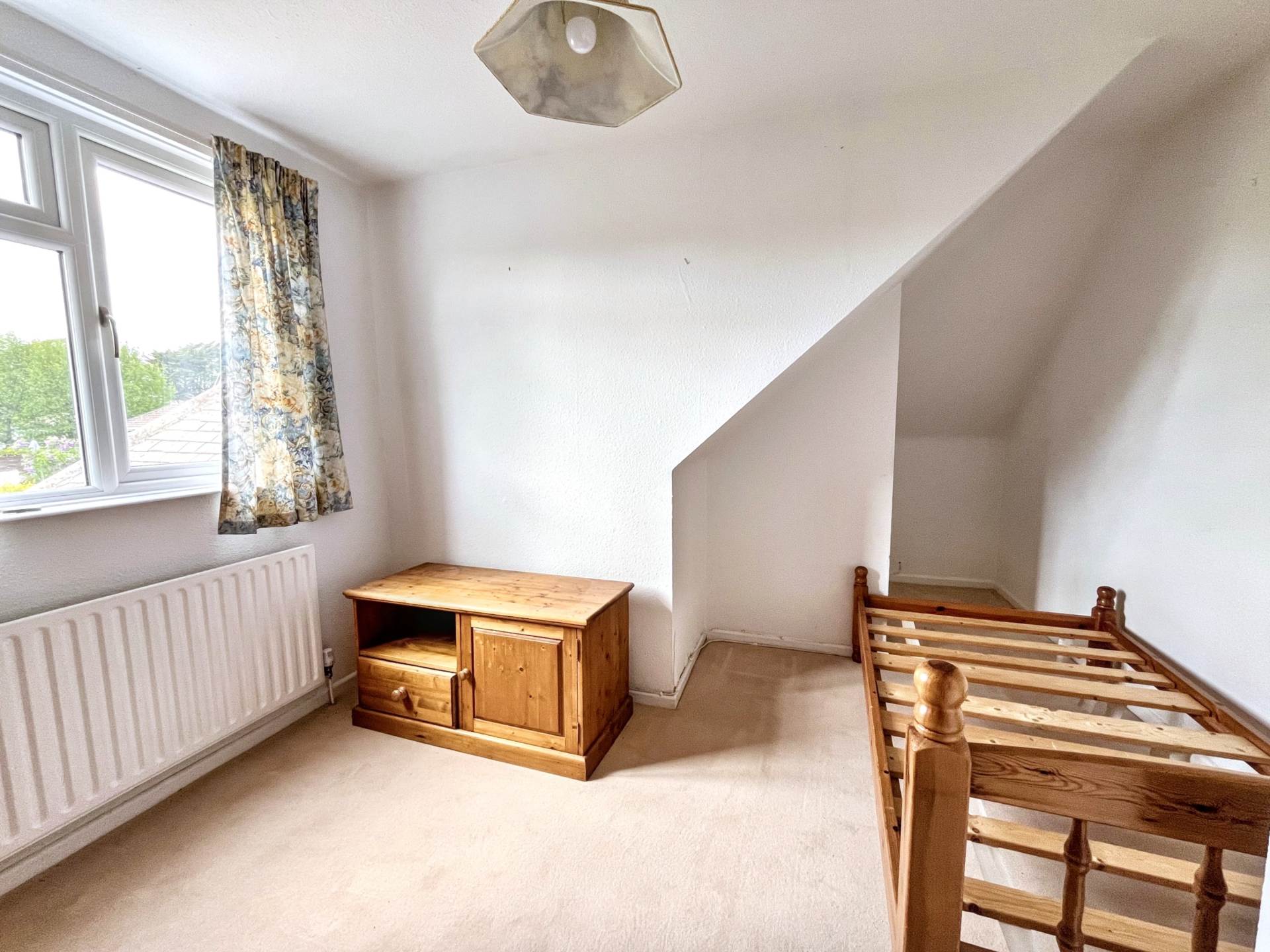 Ferndown, Dorset, Image 15