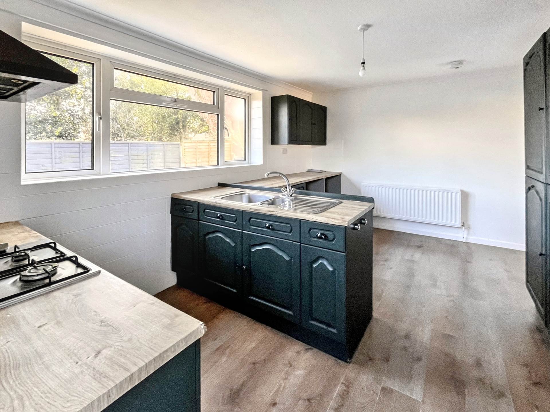 Fernheath Close, Bournemouth, Image 12