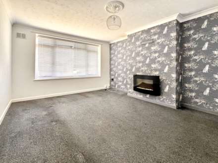 Fernheath Close, Bournemouth, Image 2