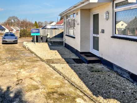 Fernheath Close, Bournemouth, Image 6