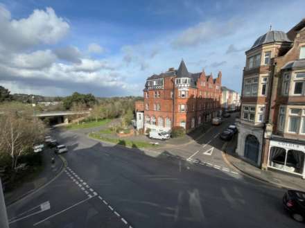 Queens Road, Westbourne, Image 5