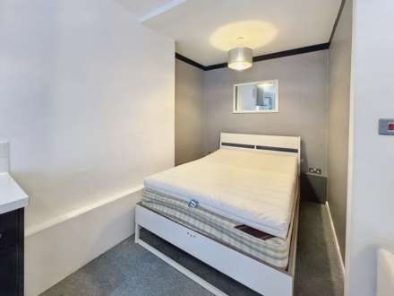 Westciff *Coastal Living | Character Charm | Prime Investment*, Image 5