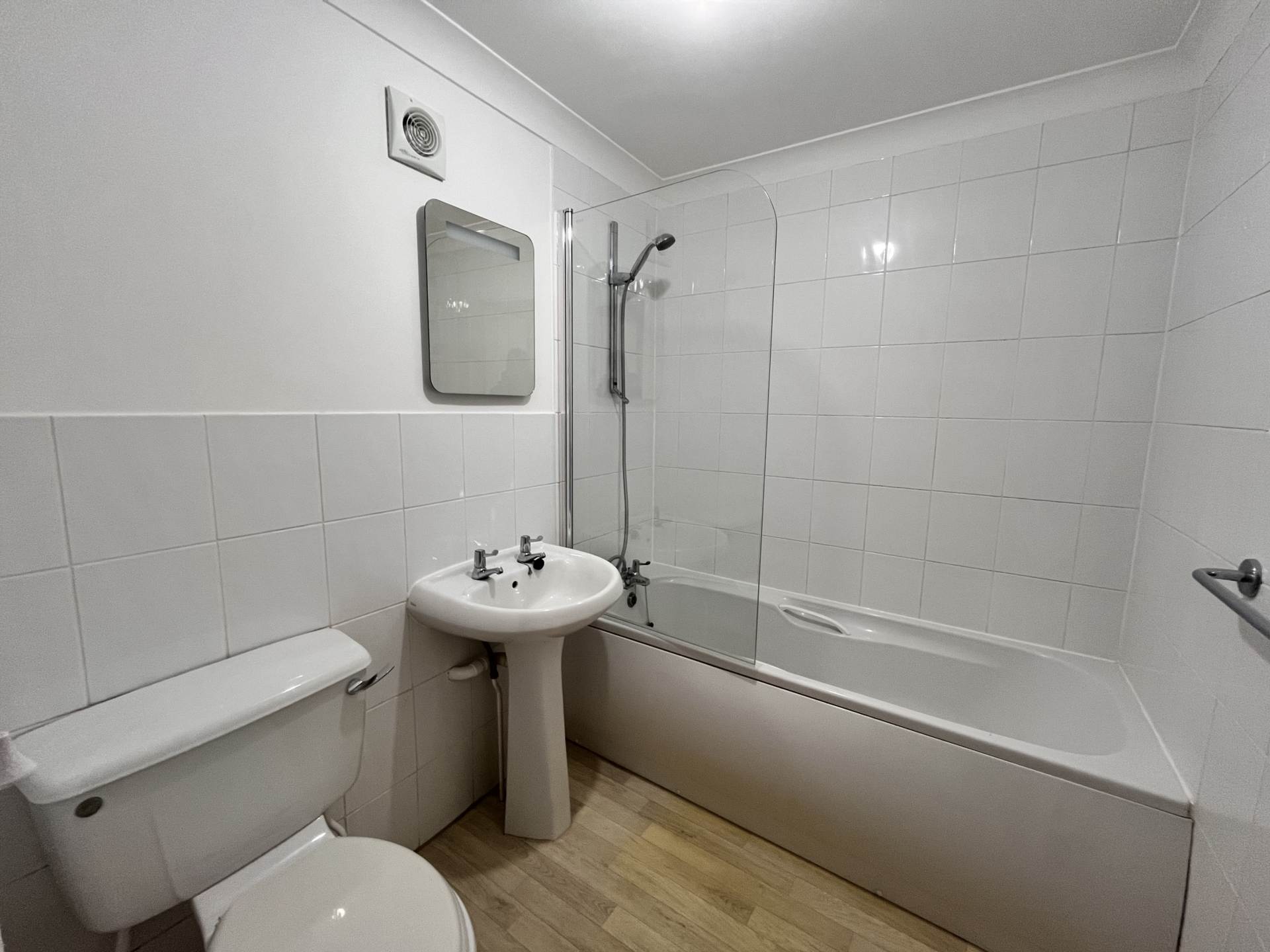 Richmond Park Road, Bournemouth  * Great Rental Apartment *, Image 5