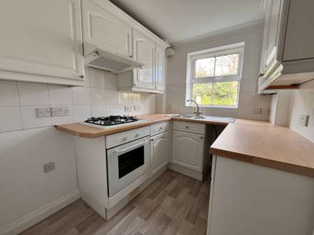 Richmond Park Road, Bournemouth  * Great Rental Apartment *, Image 4