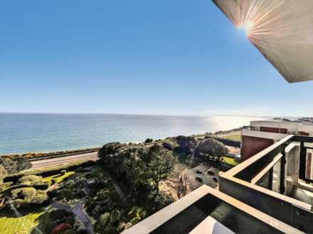 2 Bedroom Apartment, East Cliff, Bournemouth * Stunning Sea Views *
