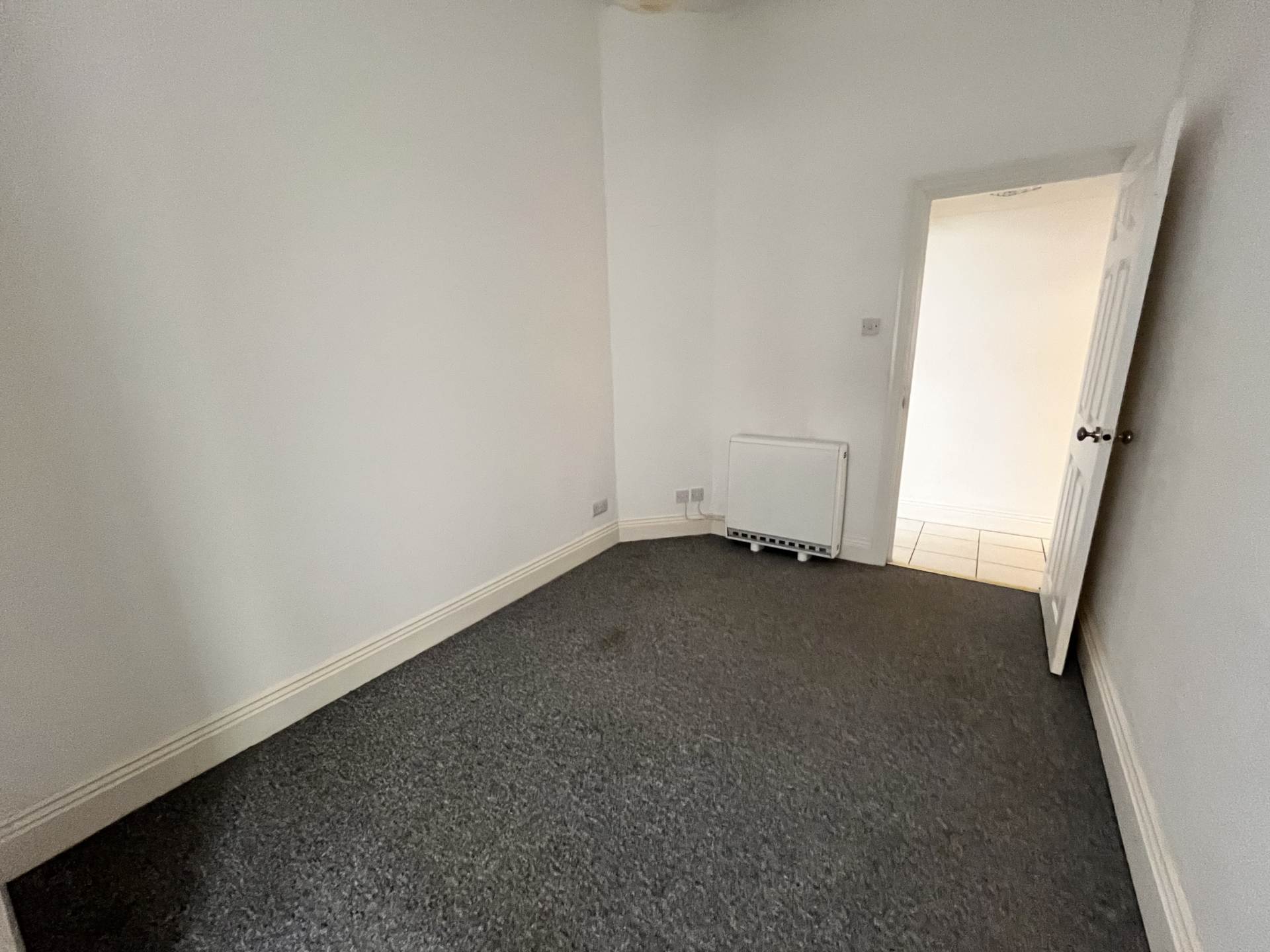 Sea Road, Bournemouth, Image 13