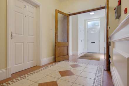 Close Talbot Woods,  Bournemouth *Garden Apartment*, Image 15