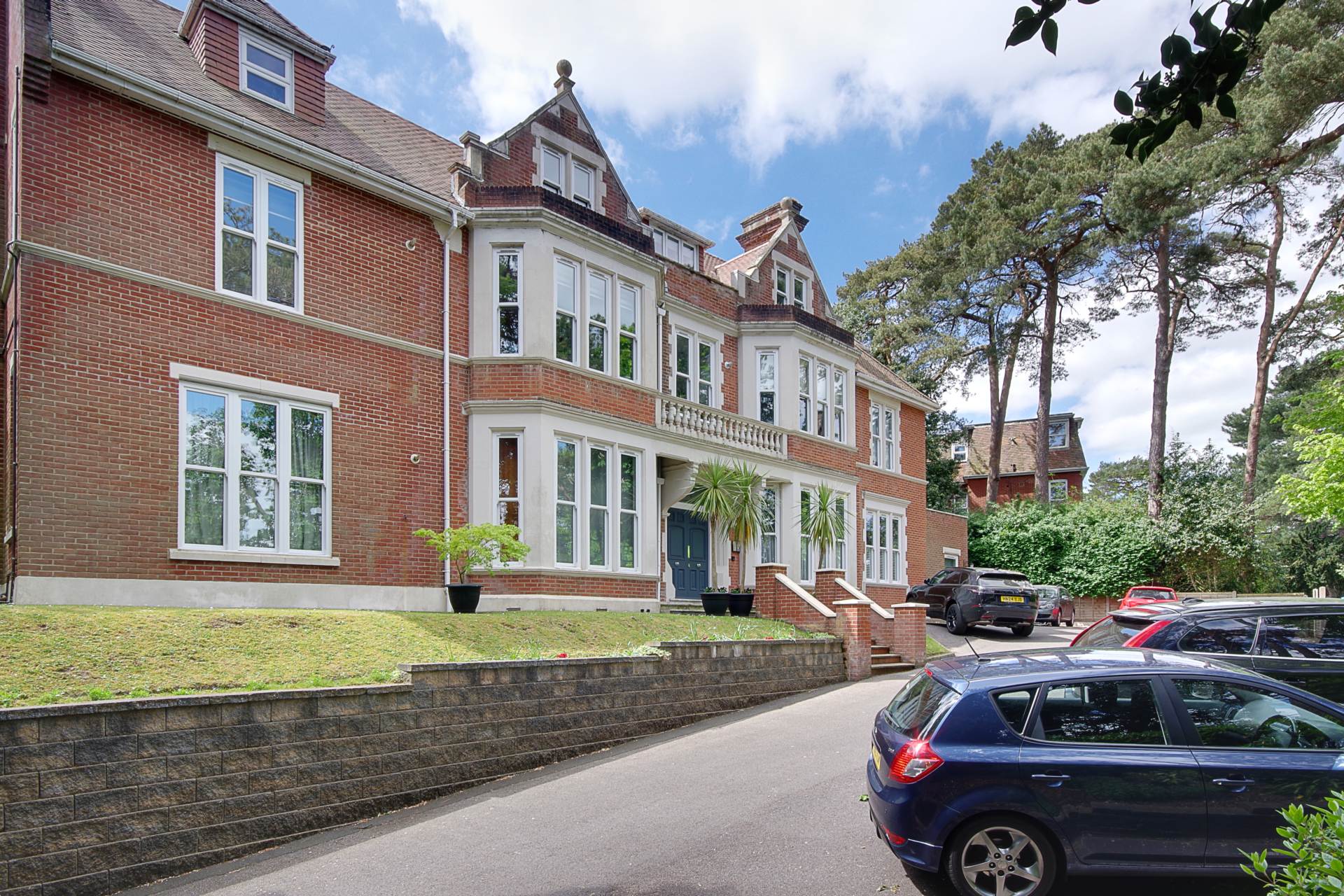 Knyveton Road, Bournemouth * Close East Cliff *, Image 11