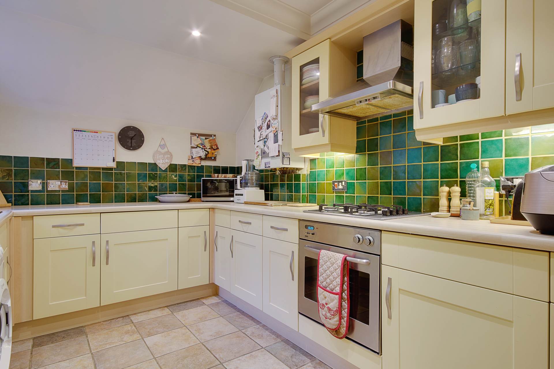 Dean Park Bournemouth * Sought After Location*, Image 4