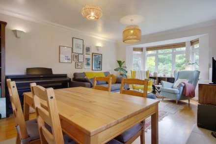 Dean Park Bournemouth * Sought After Location*, Image 24