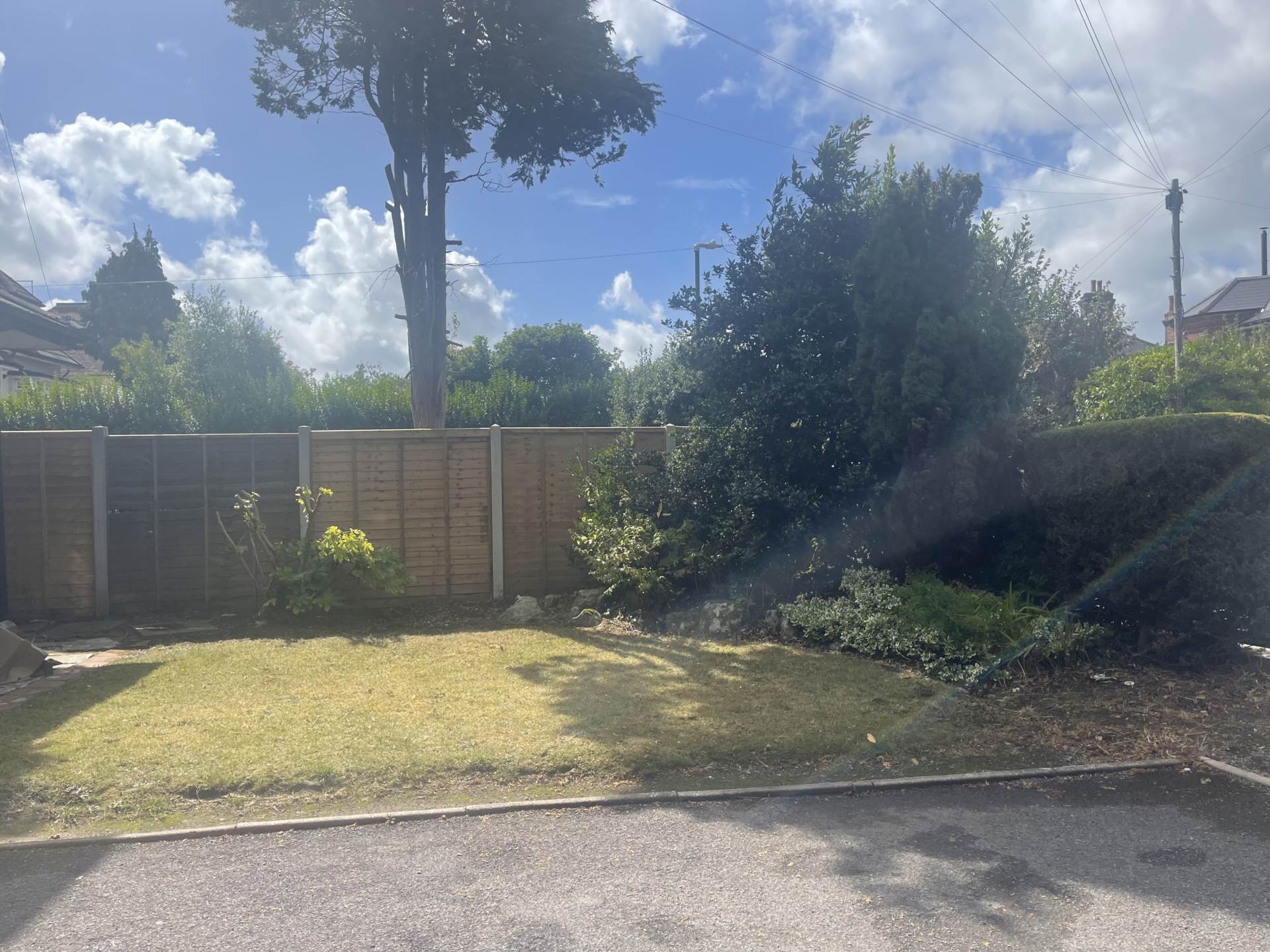 Spacious ground floor two‑bed Ascham Road home, Image 15