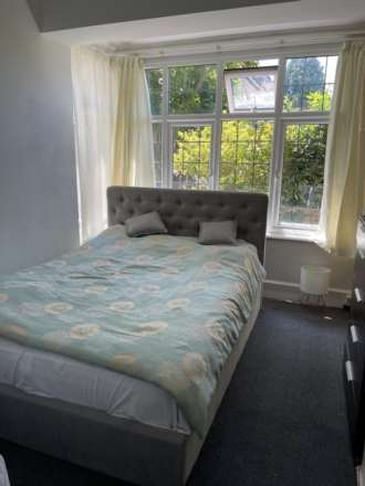 Ascham Road, Bournemouth, Image 6