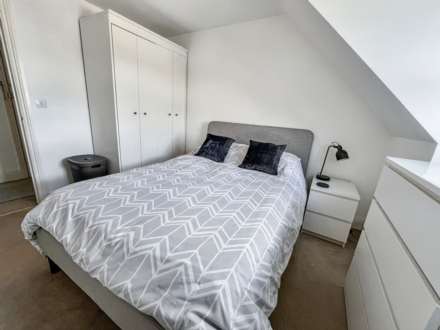 Capstone Road, Charmminster, Image 5