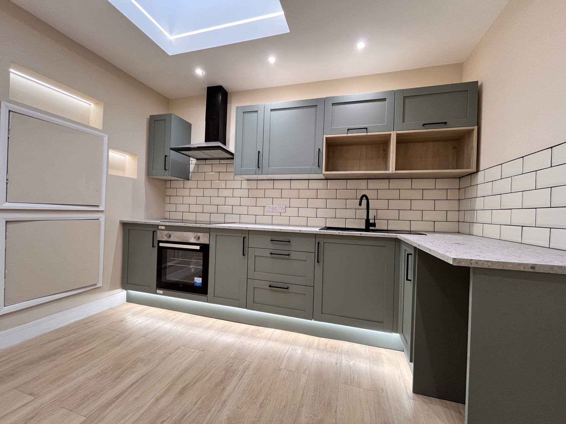 Christchurch Road, Bournemouth, Image 2