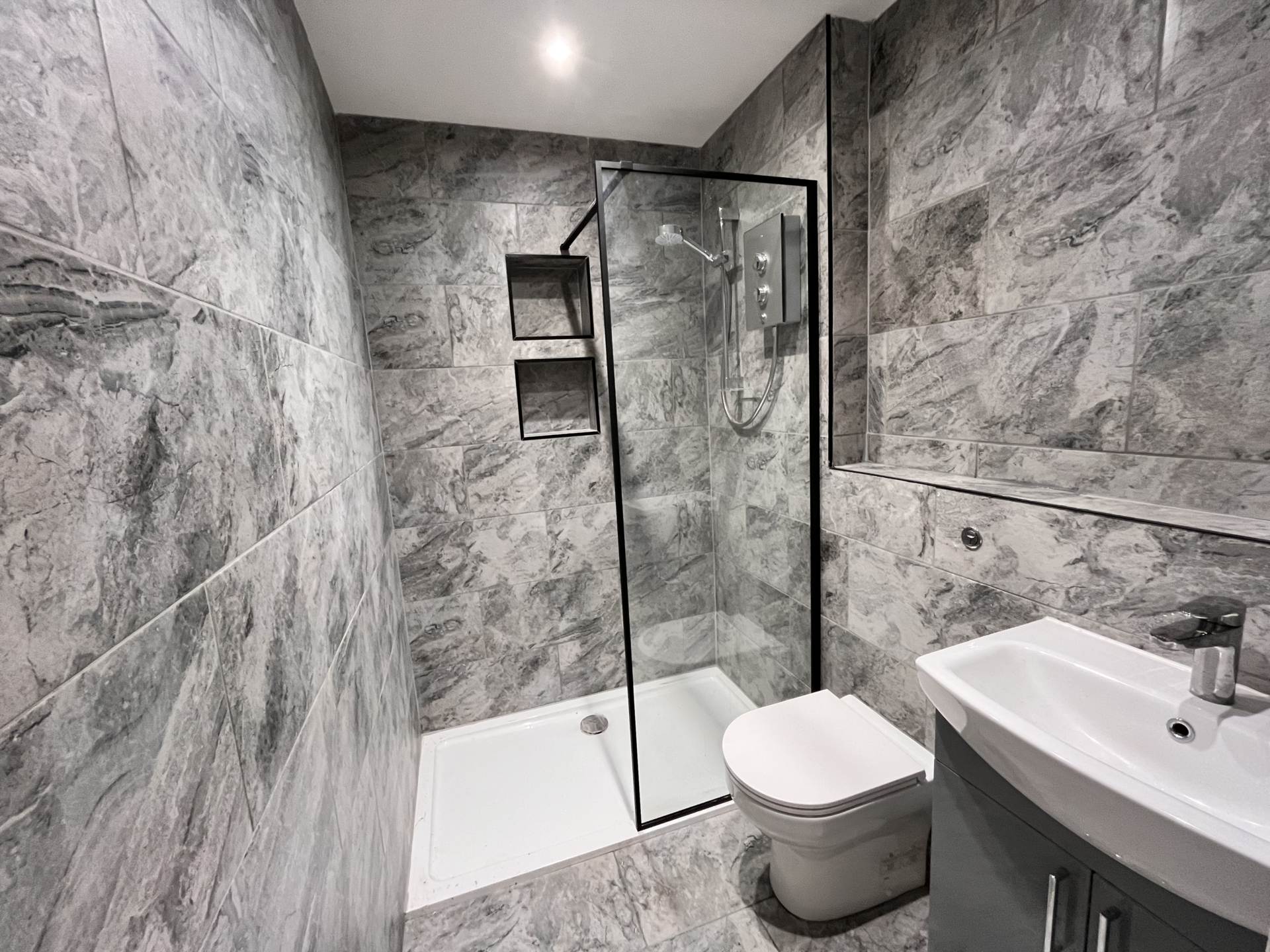 Christchurch Road, Bournemouth, Image 5