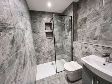 Christchurch Road, Bournemouth, Image 5