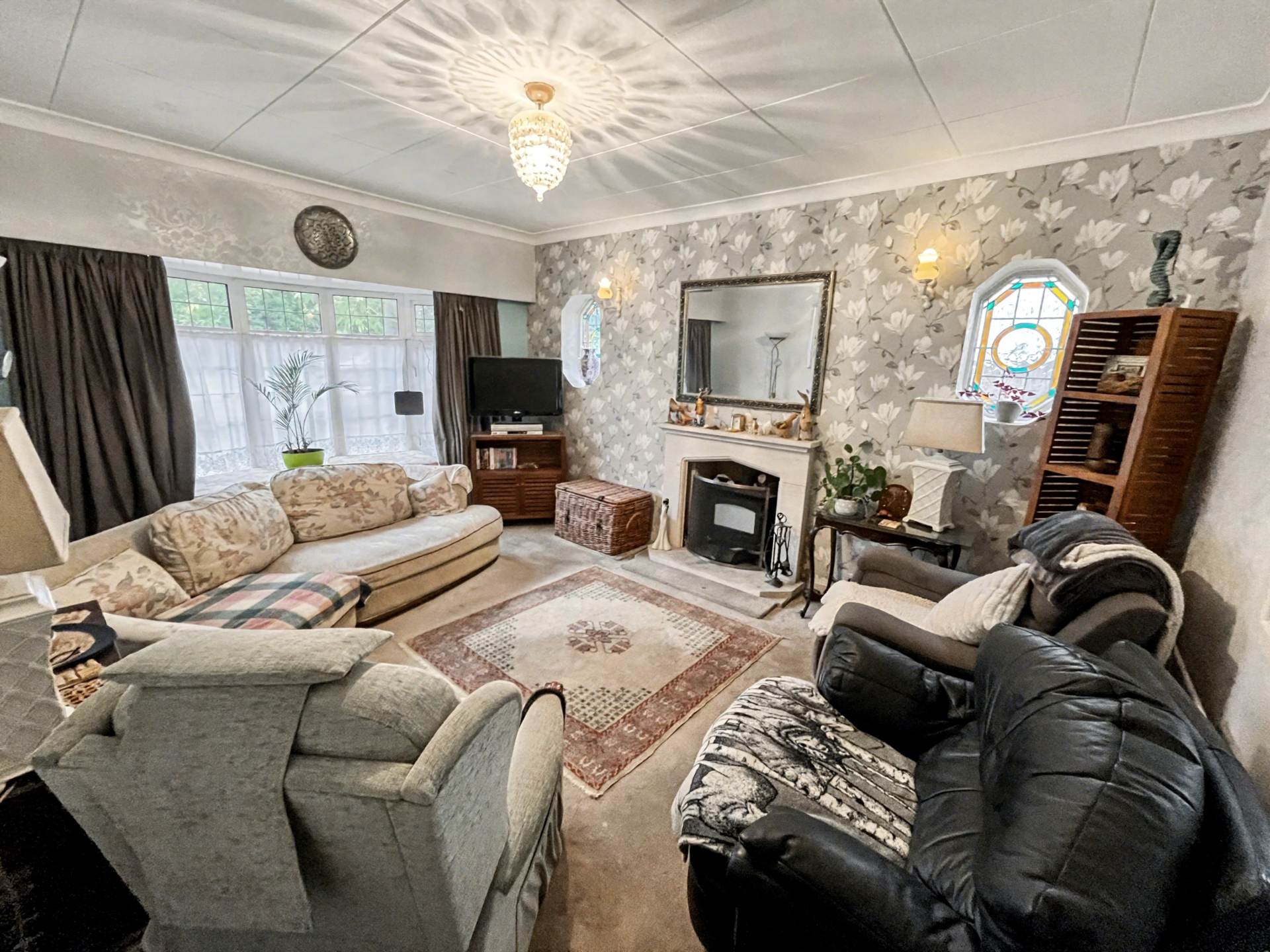 Hurn Road, Christchurch, Image 3