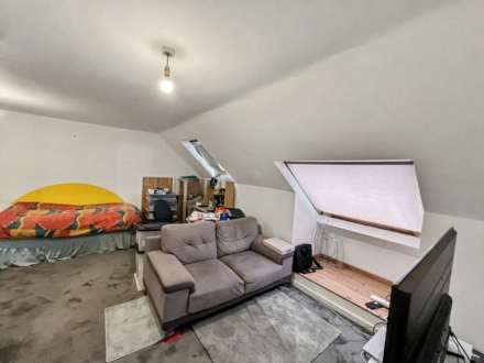 Hurn Road, Christchurch, Image 12